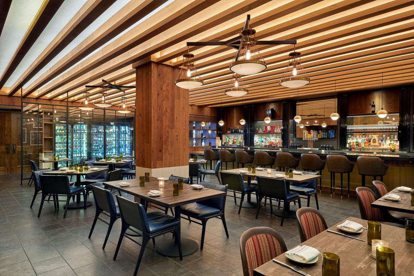 Contemporary Loews Chicago Hotel is your Midwest homeawayfromhome