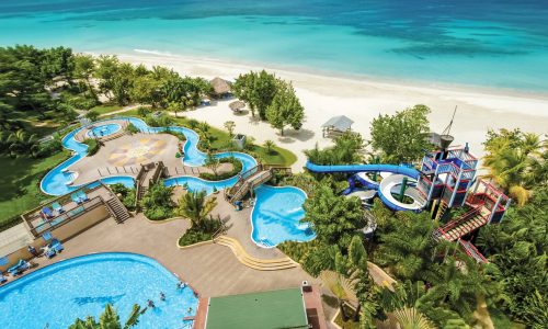 10 Reasons Why Beaches Negril Should Be Your Next Family Vacation