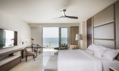 Le Blanc Spa Resort makes a white-hot debut in Los Cabos